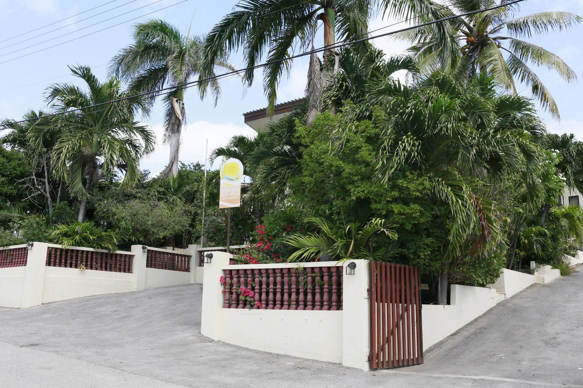 Hersher Studio'S & Apartments Willemstad Exterior photo